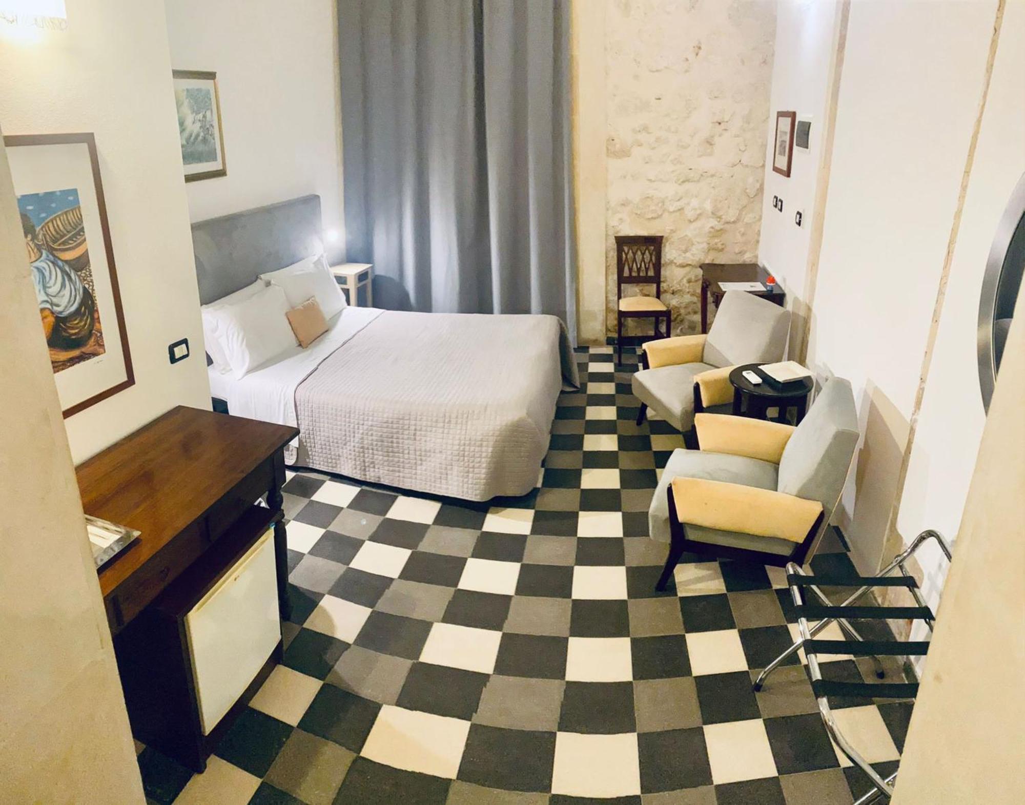 Lakkios Charming Suites And Rooms Syracuse Extérieur photo