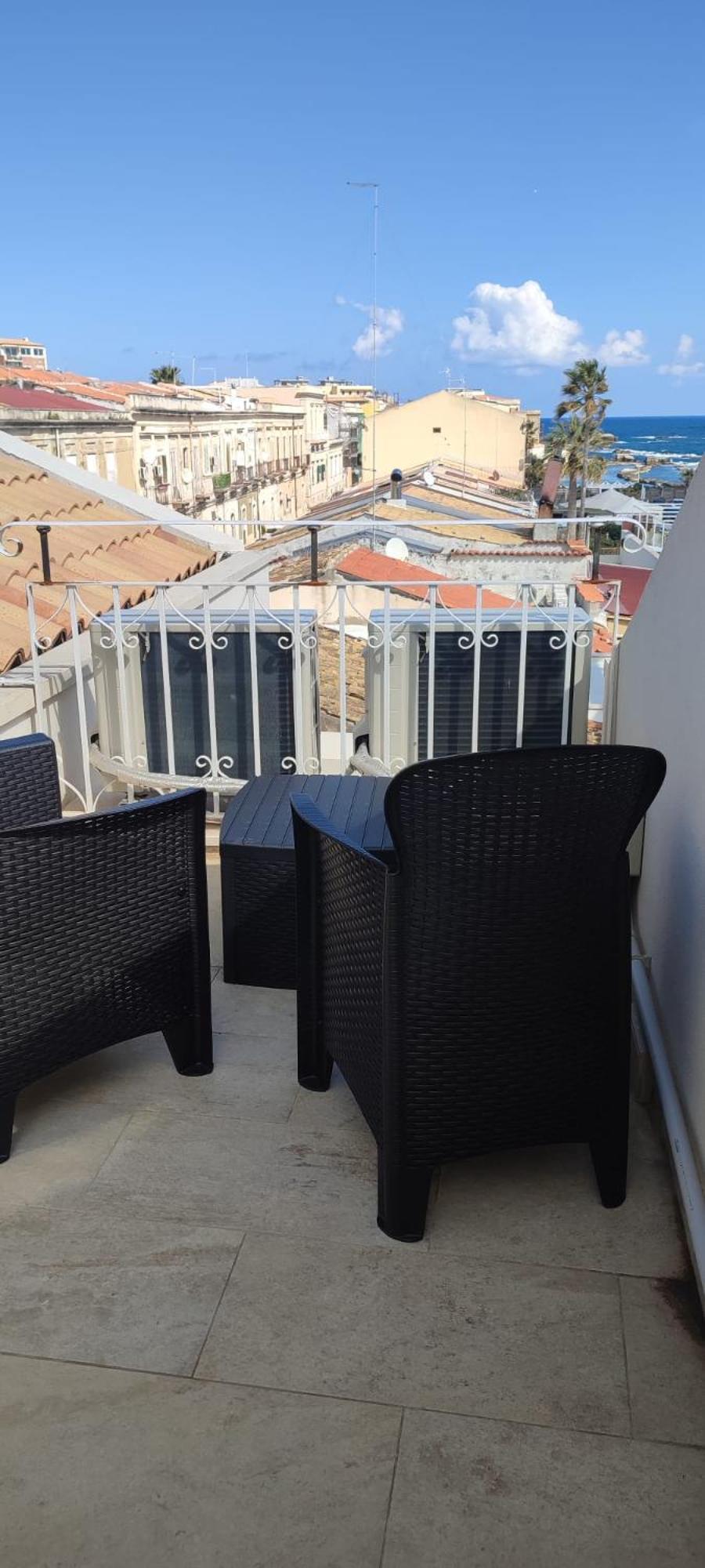 Lakkios Charming Suites And Rooms Syracuse Extérieur photo