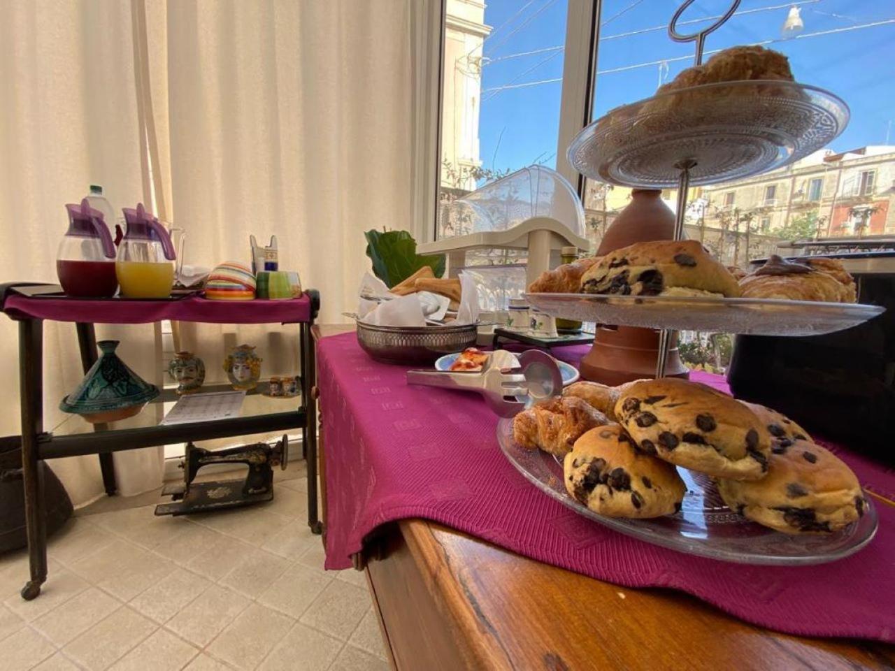 Lakkios Charming Suites And Rooms Syracuse Extérieur photo